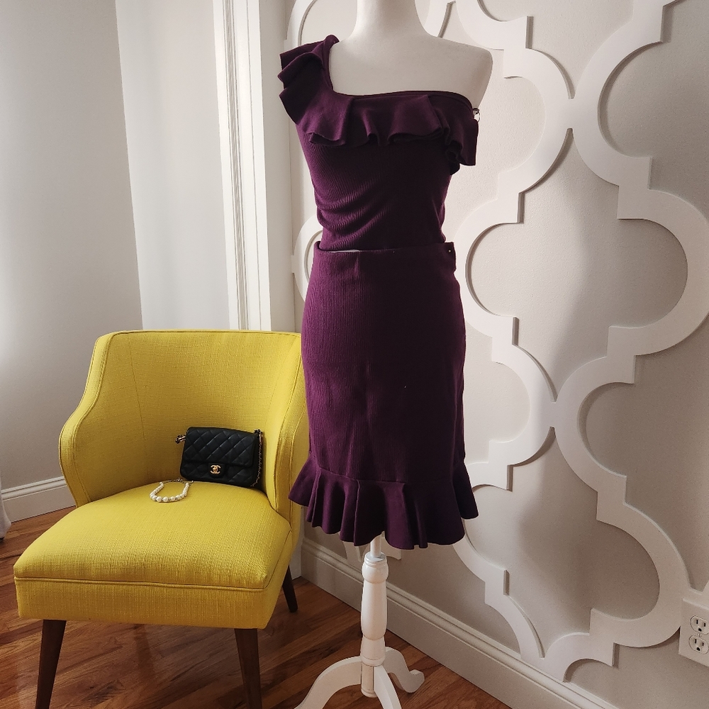 Express M skirt set